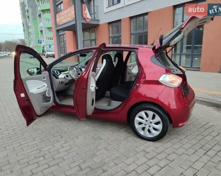 Червоний Рено Зое, об'ємом двигуна 0 л та пробігом 120 тис. км за 8900 $, фото 31 на Automoto.ua