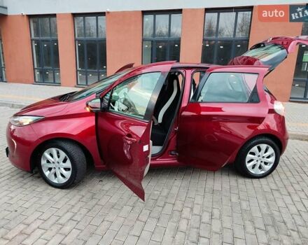 Червоний Рено Зое, об'ємом двигуна 0 л та пробігом 120 тис. км за 8888 $, фото 45 на Automoto.ua