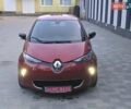 Красный Рено Зое, объемом двигателя 0 л и пробегом 142 тыс. км за 8650 $, фото 9 на Automoto.ua