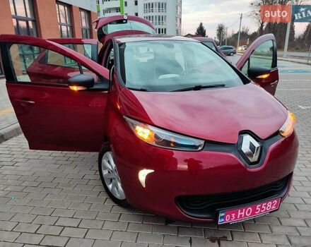 Червоний Рено Зое, об'ємом двигуна 0 л та пробігом 120 тис. км за 8900 $, фото 76 на Automoto.ua