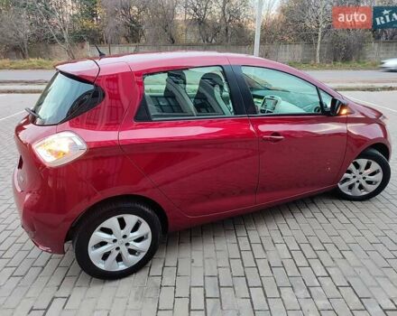 Червоний Рено Зое, об'ємом двигуна 0 л та пробігом 120 тис. км за 8900 $, фото 16 на Automoto.ua