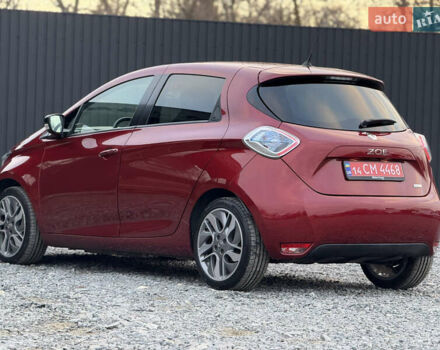 Красный Рено Зое, объемом двигателя 0 л и пробегом 120 тыс. км за 9499 $, фото 9 на Automoto.ua
