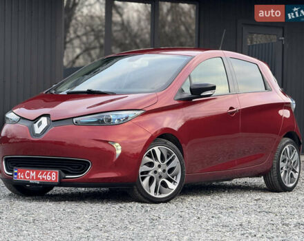 Красный Рено Зое, объемом двигателя 0 л и пробегом 120 тыс. км за 9499 $, фото 1 на Automoto.ua