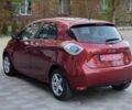 Красный Рено Зое, объемом двигателя 0 л и пробегом 142 тыс. км за 8750 $, фото 5 на Automoto.ua
