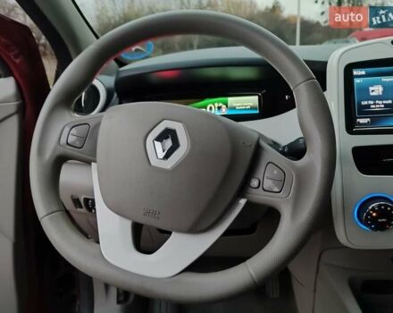 Червоний Рено Зое, об'ємом двигуна 0 л та пробігом 120 тис. км за 8888 $, фото 23 на Automoto.ua
