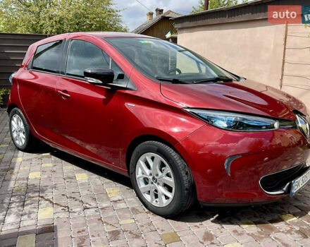 Красный Рено Зое, объемом двигателя 0 л и пробегом 98 тыс. км за 10399 $, фото 15 на Automoto.ua