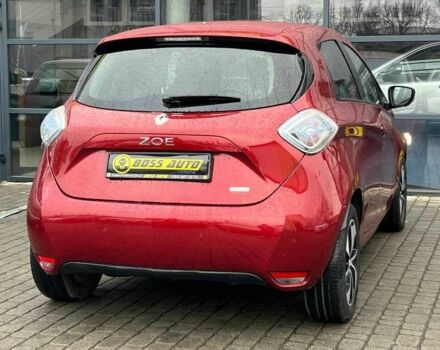 Красный Рено Зое, объемом двигателя 0 л и пробегом 106 тыс. км за 11500 $, фото 6 на Automoto.ua