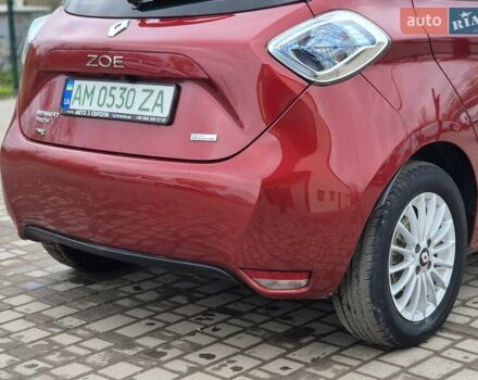 Рено Зое 2018 в Бердичеве на Automoto.ua Красный Рено Зое, объемом двигателя 0 л и пробегом 121 тыс. км за 9455 $, фото 20 на Automoto.ua