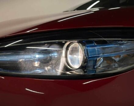 Красный Рено Зое, объемом двигателя 0 л и пробегом 91 тыс. км за 9000 $, фото 3 на Automoto.ua