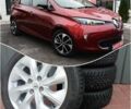 Красный Рено Зое, объемом двигателя 0 л и пробегом 77 тыс. км за 10500 $, фото 1 на Automoto.ua