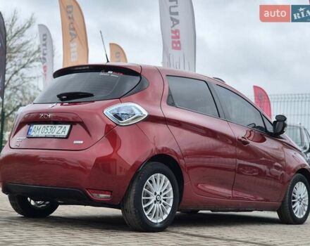 Рено Зое 2018 в Бердичеве на Automoto.ua Красный Рено Зое, объемом двигателя 0 л и пробегом 121 тыс. км за 9455 $, фото 13 на Automoto.ua