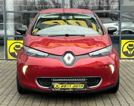 Красный Рено Зое, объемом двигателя 0 л и пробегом 106 тыс. км за 11500 $, фото 1 на Automoto.ua