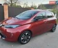 Красный Рено Зое, объемом двигателя 0 л и пробегом 80 тыс. км за 10200 $, фото 1 на Automoto.ua