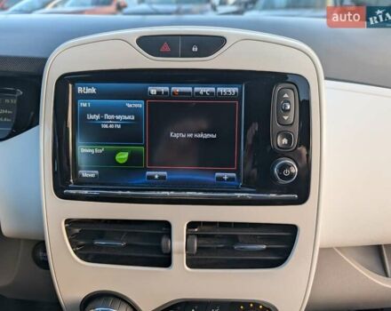 Червоний Рено Зое, об'ємом двигуна 0 л та пробігом 178 тис. км за 8850 $, фото 44 на Automoto.ua