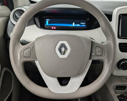 Червоний Рено Зое, об'ємом двигуна 0 л та пробігом 80 тис. км за 6700 $, фото 18 на Automoto.ua