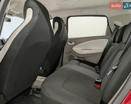 Червоний Рено Зое, об'ємом двигуна 0 л та пробігом 80 тис. км за 6700 $, фото 21 на Automoto.ua