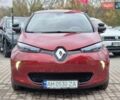 Рено Зое 2018 в Бердичеве на Automoto.ua Красный Рено Зое, объемом двигателя 0 л и пробегом 121 тыс. км за 9455 $, фото 3 на Automoto.ua