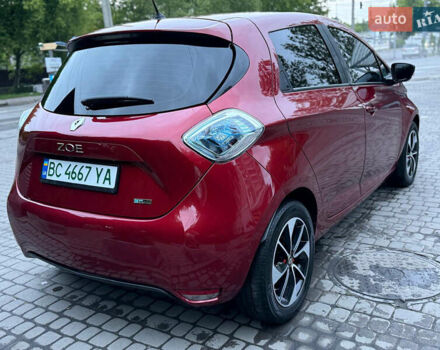 Красный Рено Зое, объемом двигателя 0 л и пробегом 79 тыс. км за 10900 $, фото 3 на Automoto.ua