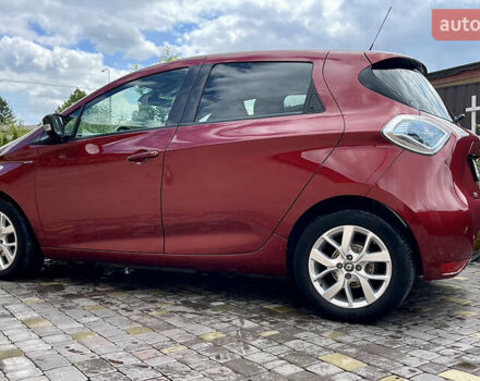 Красный Рено Зое, объемом двигателя 0 л и пробегом 98 тыс. км за 10399 $, фото 10 на Automoto.ua