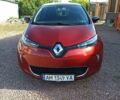 Красный Рено Зое, объемом двигателя 0 л и пробегом 98 тыс. км за 10500 $, фото 1 на Automoto.ua