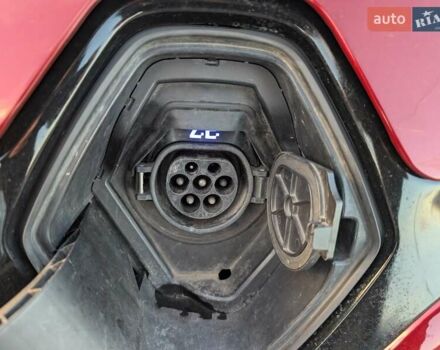 Червоний Рено Зое, об'ємом двигуна 0 л та пробігом 178 тис. км за 8850 $, фото 53 на Automoto.ua