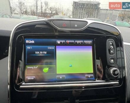 Червоний Рено Зое, об'ємом двигуна 0 л та пробігом 106 тис. км за 11500 $, фото 14 на Automoto.ua