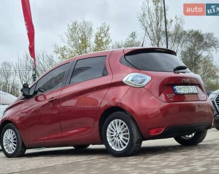 Рено Зое 2018 в Бердичеве на Automoto.ua Красный Рено Зое, объемом двигателя 0 л и пробегом 121 тыс. км за 9455 $, фото 17 на Automoto.ua