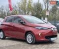 Рено Зое 2018 в Бердичеве на Automoto.ua Красный Рено Зое, объемом двигателя 0 л и пробегом 121 тыс. км за 9455 $, фото 4 на Automoto.ua