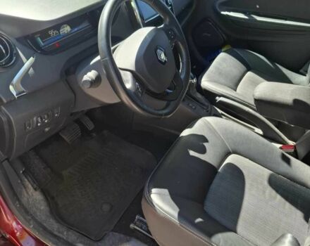 Червоний Рено Зое, об'ємом двигуна 0 л та пробігом 2 тис. км за 8300 $, фото 7 на Automoto.ua