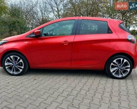 Красный Рено Зое, объемом двигателя 0 л и пробегом 115 тыс. км за 14300 $, фото 6 на Automoto.ua