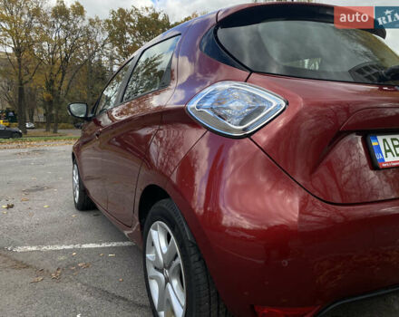 Рено Зое 2019 в Виннице на Automoto.ua Красный Рено Зое, объемом двигателя 0 л и пробегом 140 тыс. км за 8950 $, фото 15 на Automoto.ua