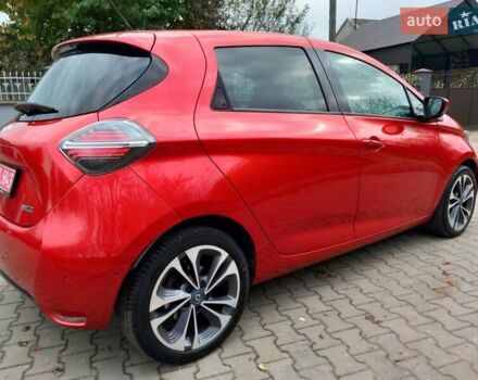 Красный Рено Зое, объемом двигателя 0 л и пробегом 115 тыс. км за 14300 $, фото 5 на Automoto.ua