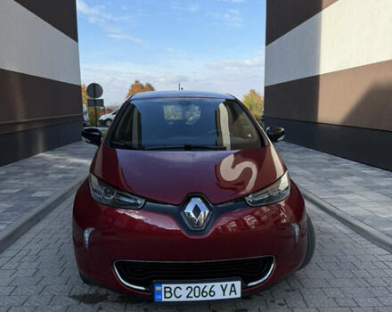 Рено Зое 2019 в Львове на Automoto.ua Красный Рено Зое, объемом двигателя 0 л и пробегом 41 тыс. км за 11550 $, фото 2 на Automoto.ua