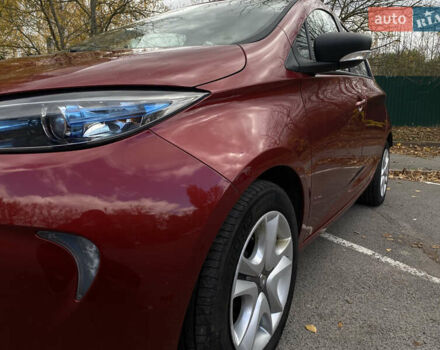 Рено Зое 2019 в Виннице на Automoto.ua Красный Рено Зое, объемом двигателя 0 л и пробегом 140 тыс. км за 8950 $, фото 12 на Automoto.ua