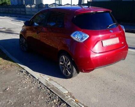 Красный Рено Зое, объемом двигателя 0 л и пробегом 105 тыс. км за 8450 $, фото 2 на Automoto.ua