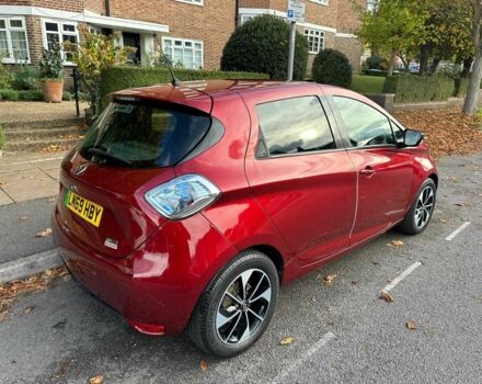 Красный Рено Зое, объемом двигателя 0 л и пробегом 17 тыс. км за 7400 $, фото 4 на Automoto.ua