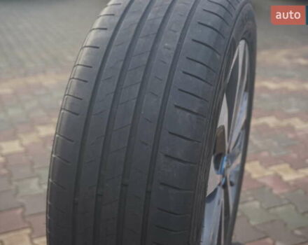 Красный Рено Зое, объемом двигателя 0 л и пробегом 137 тыс. км за 12500 $, фото 74 на Automoto.ua