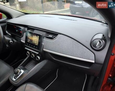 Червоний Рено Зое, об'ємом двигуна 0 л та пробігом 69 тис. км за 12800 $, фото 13 на Automoto.ua