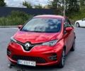 Красный Рено Зое, объемом двигателя 0 л и пробегом 60 тыс. км за 14300 $, фото 1 на Automoto.ua