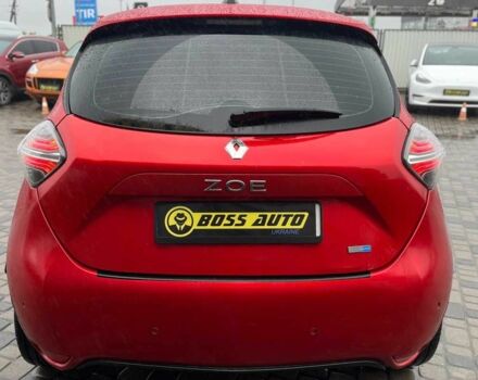 Красный Рено Зое, объемом двигателя 0 л и пробегом 62 тыс. км за 13500 $, фото 5 на Automoto.ua