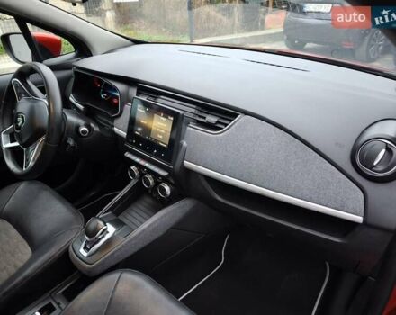Червоний Рено Зое, об'ємом двигуна 0 л та пробігом 69 тис. км за 12800 $, фото 16 на Automoto.ua