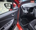 Червоний Рено Зое, об'ємом двигуна 0 л та пробігом 69 тис. км за 12800 $, фото 17 на Automoto.ua