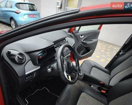 Червоний Рено Зое, об'ємом двигуна 0 л та пробігом 69 тис. км за 12800 $, фото 14 на Automoto.ua