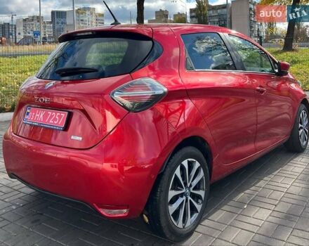 Красный Рено Зое, объемом двигателя 0 л и пробегом 95 тыс. км за 13000 $, фото 6 на Automoto.ua