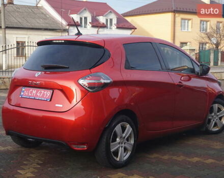 Красный Рено Зое, объемом двигателя 0 л и пробегом 137 тыс. км за 12500 $, фото 7 на Automoto.ua