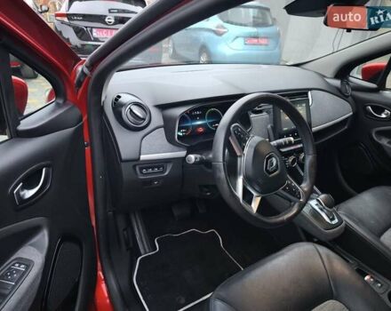 Червоний Рено Зое, об'ємом двигуна 0 л та пробігом 69 тис. км за 12800 $, фото 20 на Automoto.ua