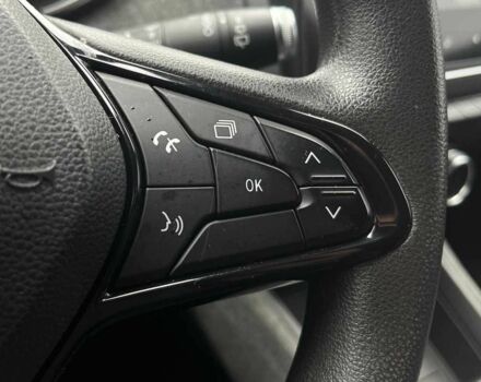 Красный Рено Зое, объемом двигателя 0 л и пробегом 62 тыс. км за 13500 $, фото 12 на Automoto.ua