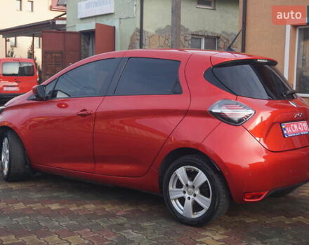 Красный Рено Зое, объемом двигателя 0 л и пробегом 137 тыс. км за 12500 $, фото 10 на Automoto.ua