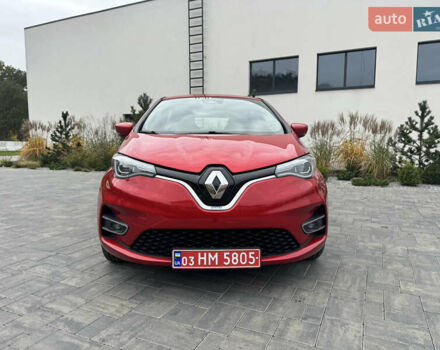 Красный Рено Зое, объемом двигателя 0 л и пробегом 117 тыс. км за 11900 $, фото 16 на Automoto.ua