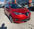 Красный Рено Зое, объемом двигателя 0 л и пробегом 31 тыс. км за 12700 $, фото 1 на Automoto.ua
